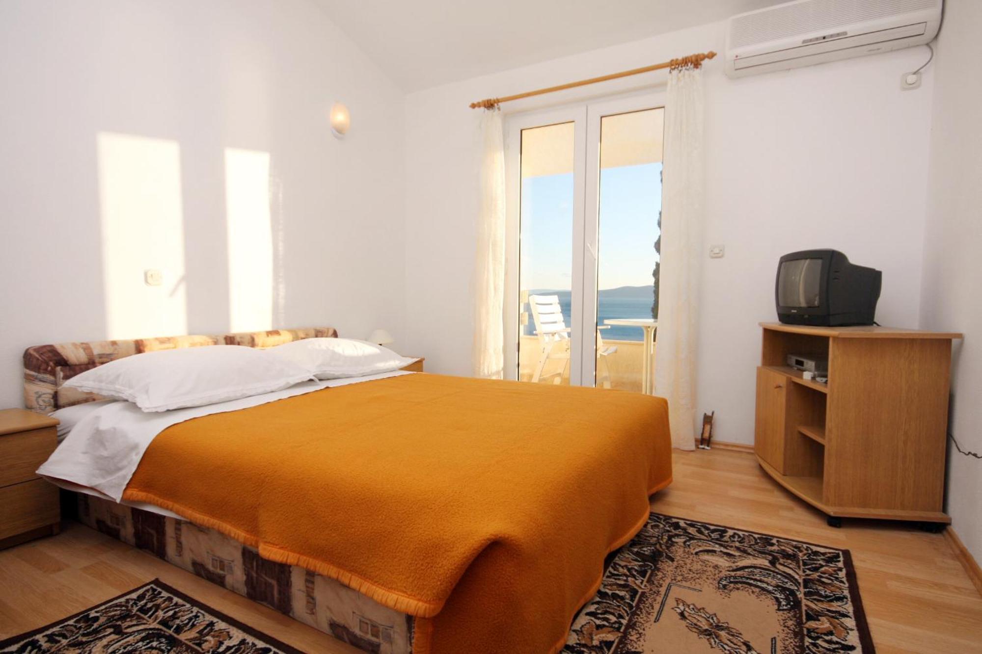 Apartments With A Parking Space Pisak, Omis - 5975 Екстериор снимка