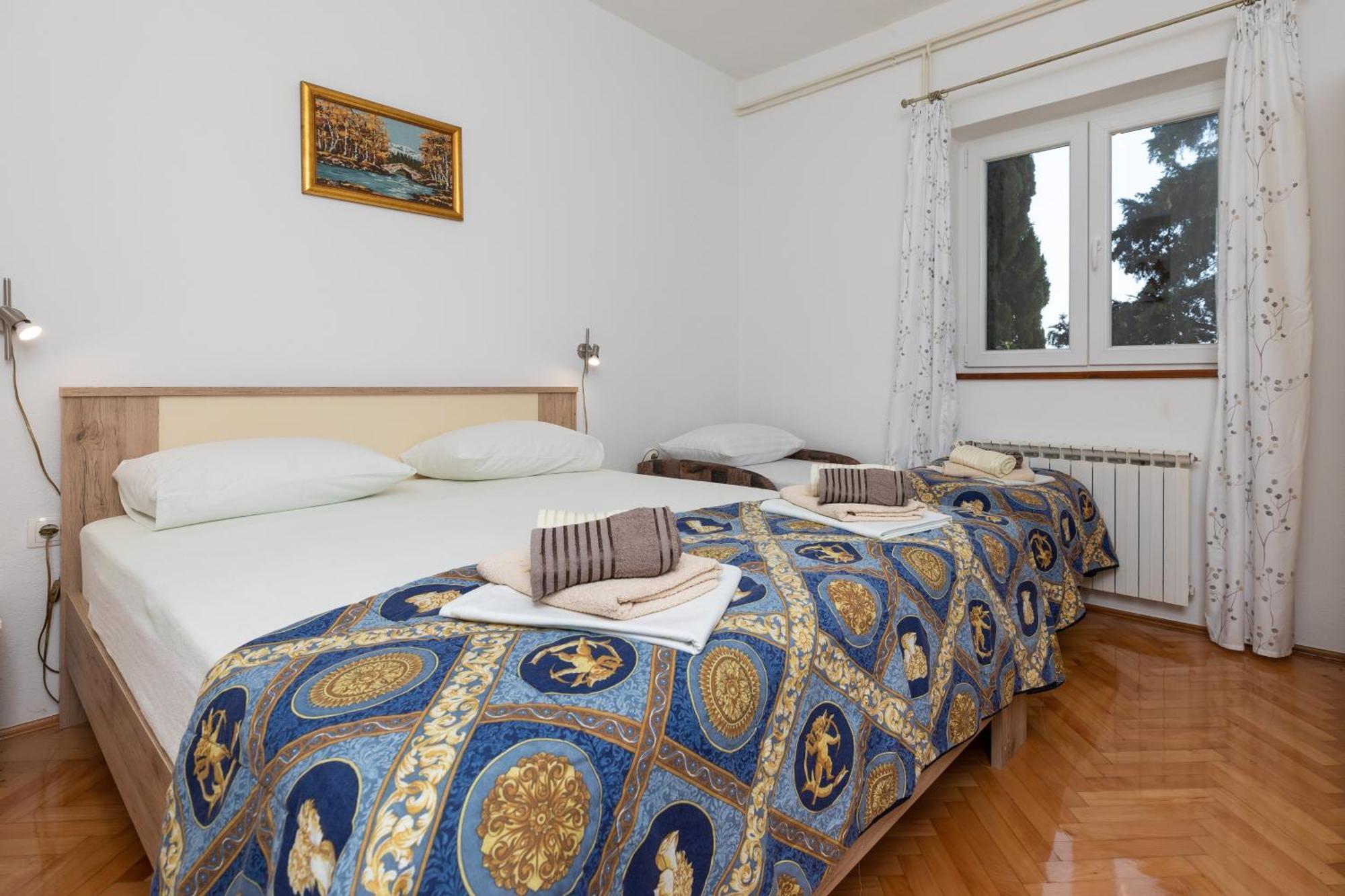 Apartments With A Parking Space Pisak, Omis - 5975 Екстериор снимка