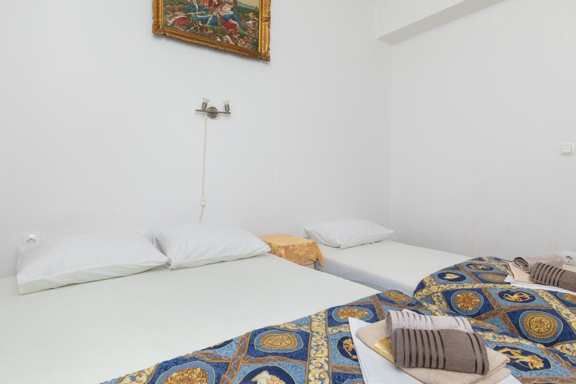Apartments With A Parking Space Pisak, Omis - 5975 Стая снимка