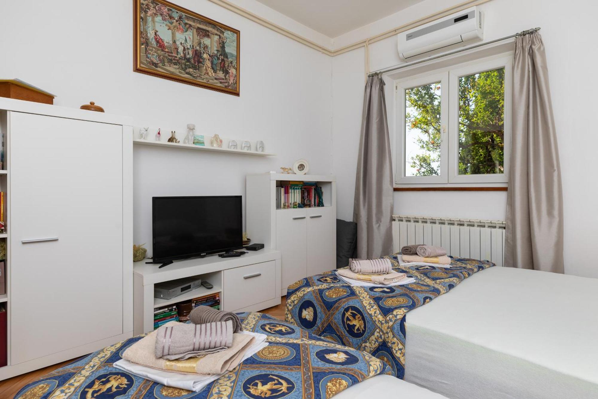 Apartments With A Parking Space Pisak, Omis - 5975 Стая снимка